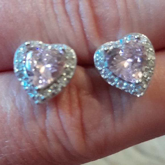 Jewelry - Heart-Shaped Silver and Pink Stud Earrings New